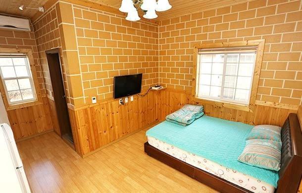 Namdangrodem Pension Hongseong Quarto foto